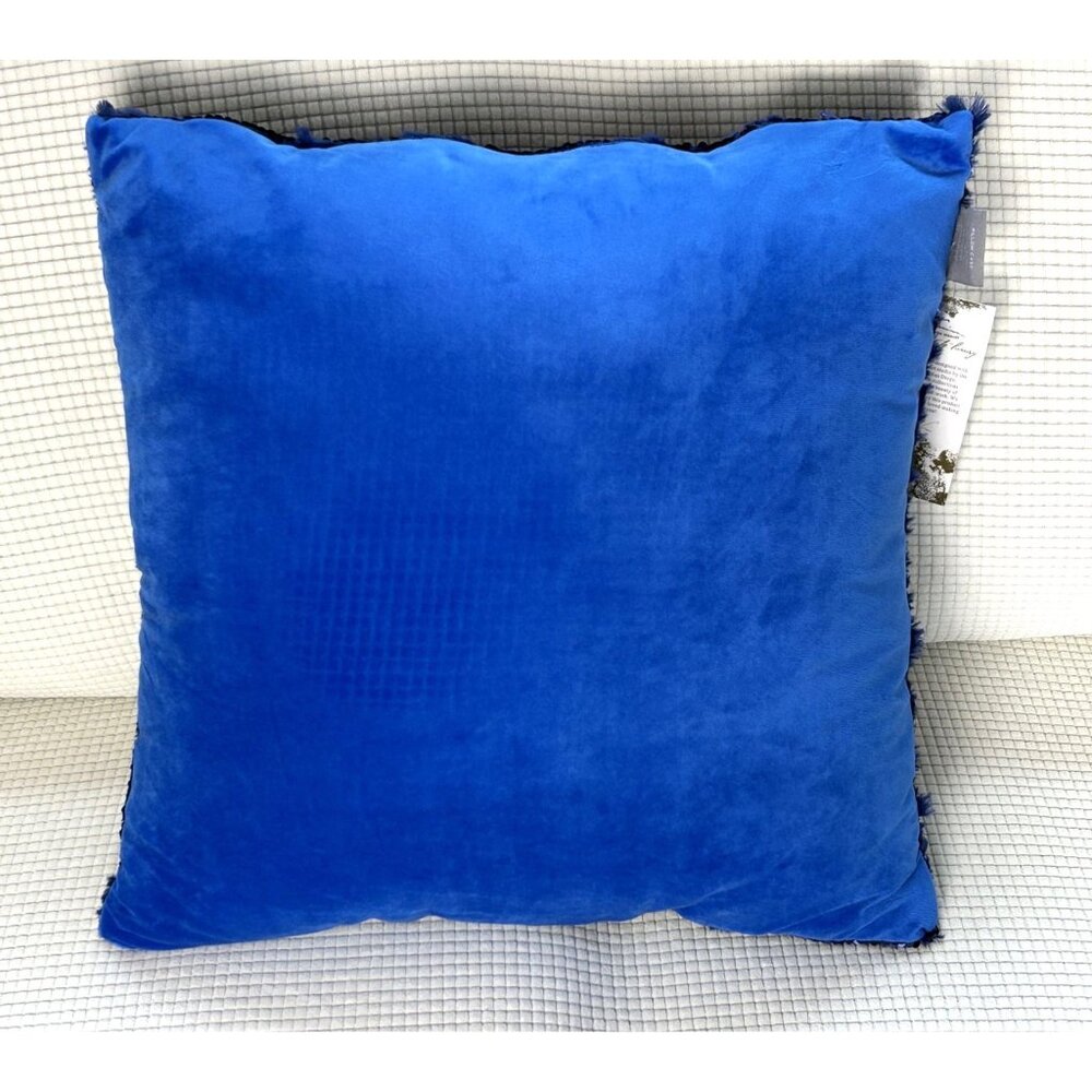 Aviva Stanoff Blue Sequined Blanket and 2 Pillow Luxury set, Super Soft, NWT, MS - Picture 6 of 10
